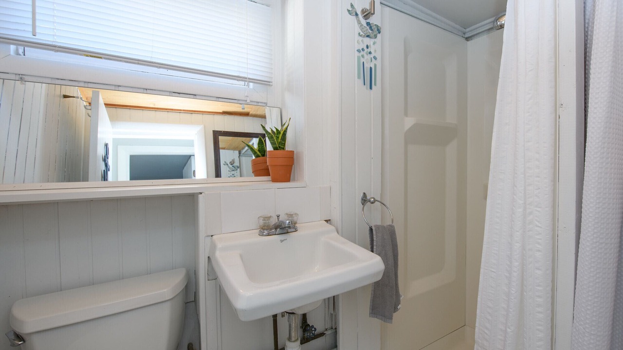 Photo of Bathroom in Breakwater Village