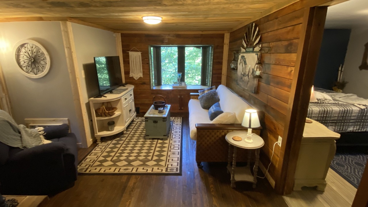 Photo of Bedroom in Ten Mile