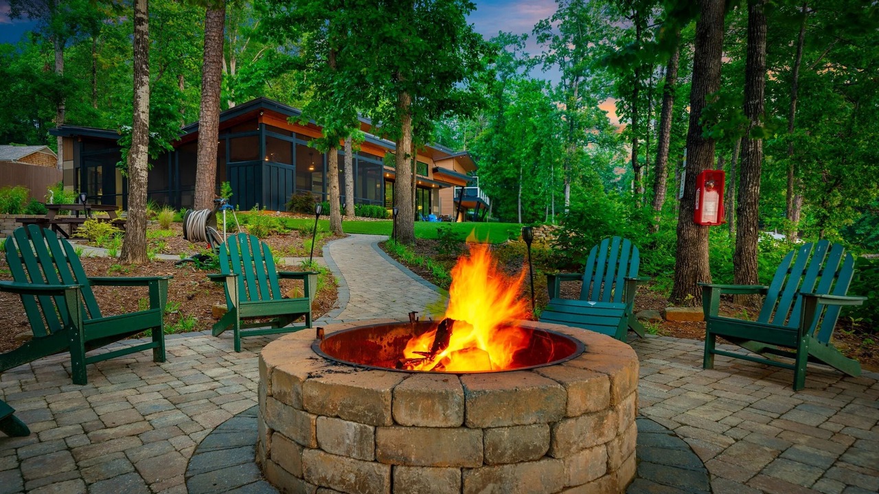 Photo of Outdoor in Seneca