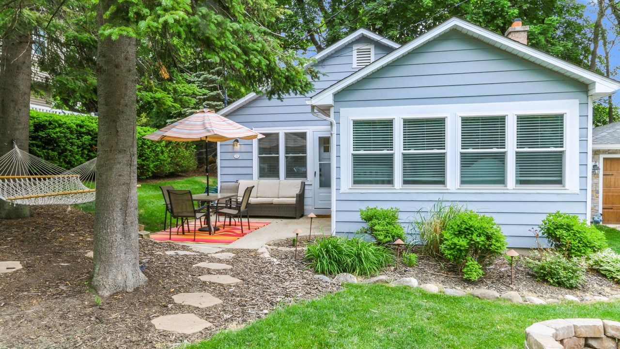Photo of Outdoor in Indian Hills