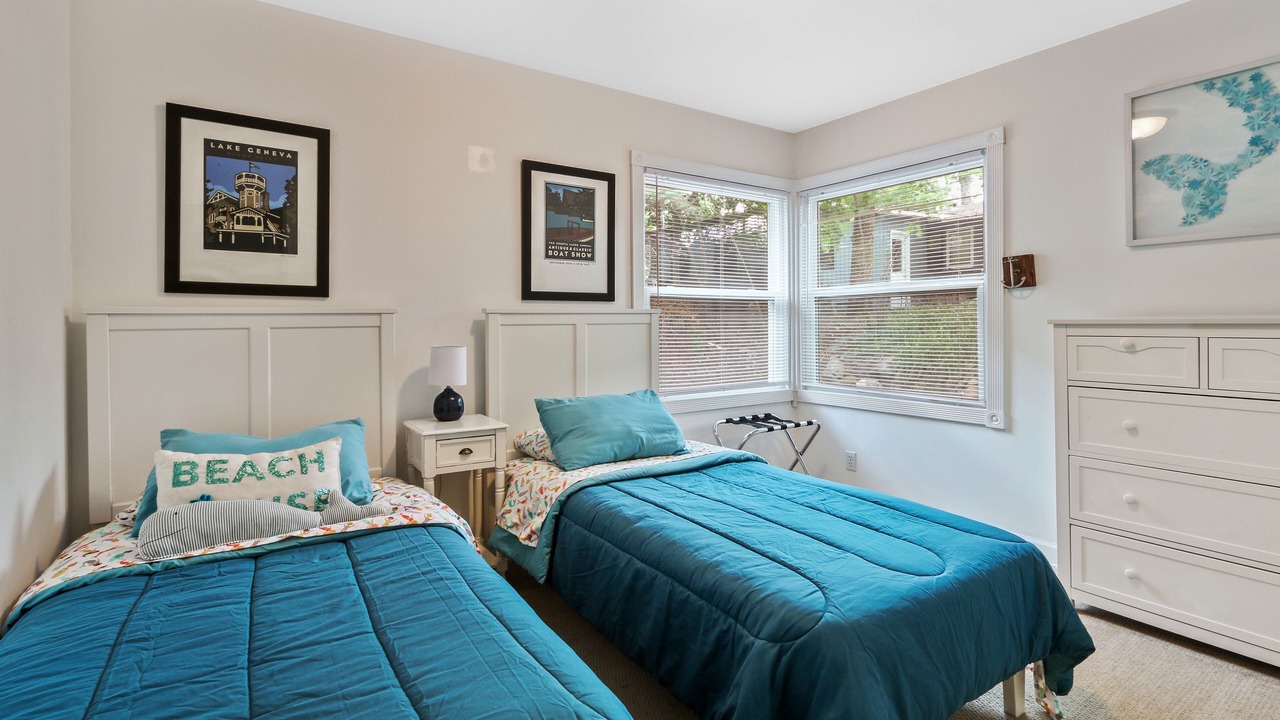 Photo of Bedroom in Indian Hills