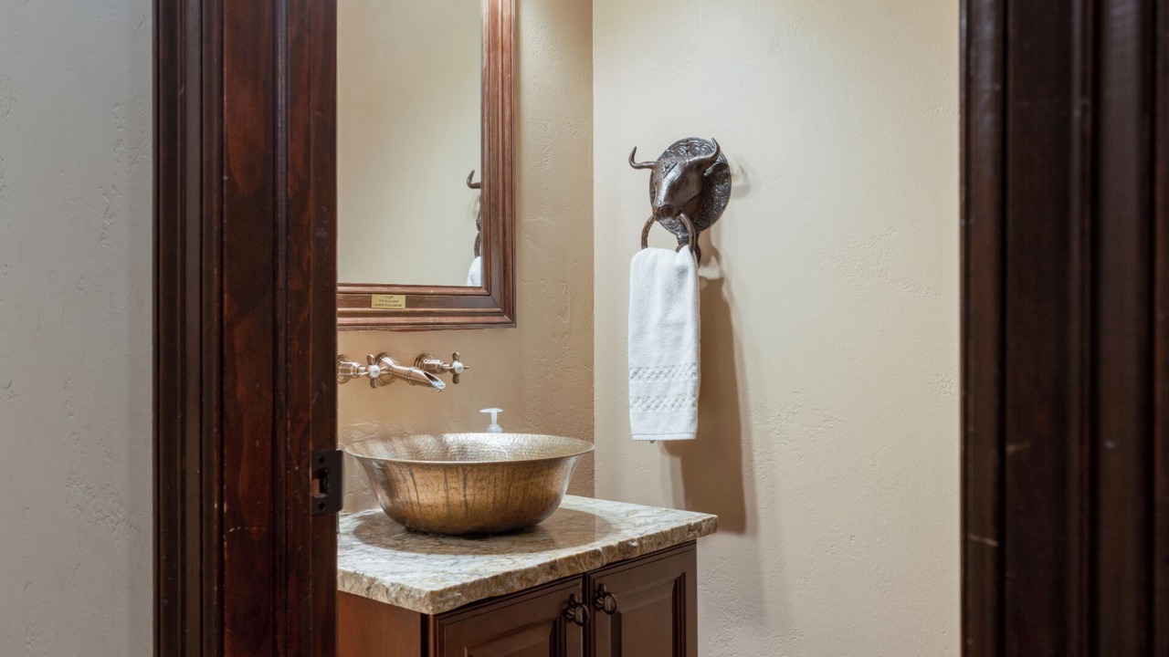 Photo of Bathroom in Highland Meadows