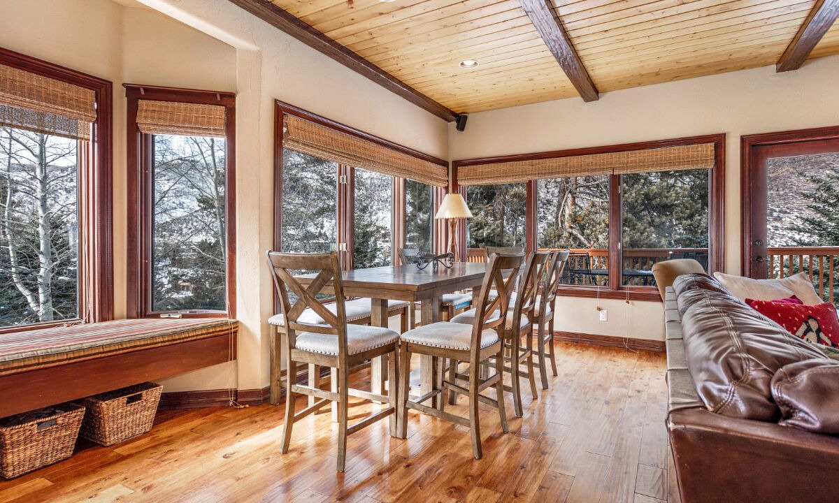 Photo of Bedroom in Highland Meadows