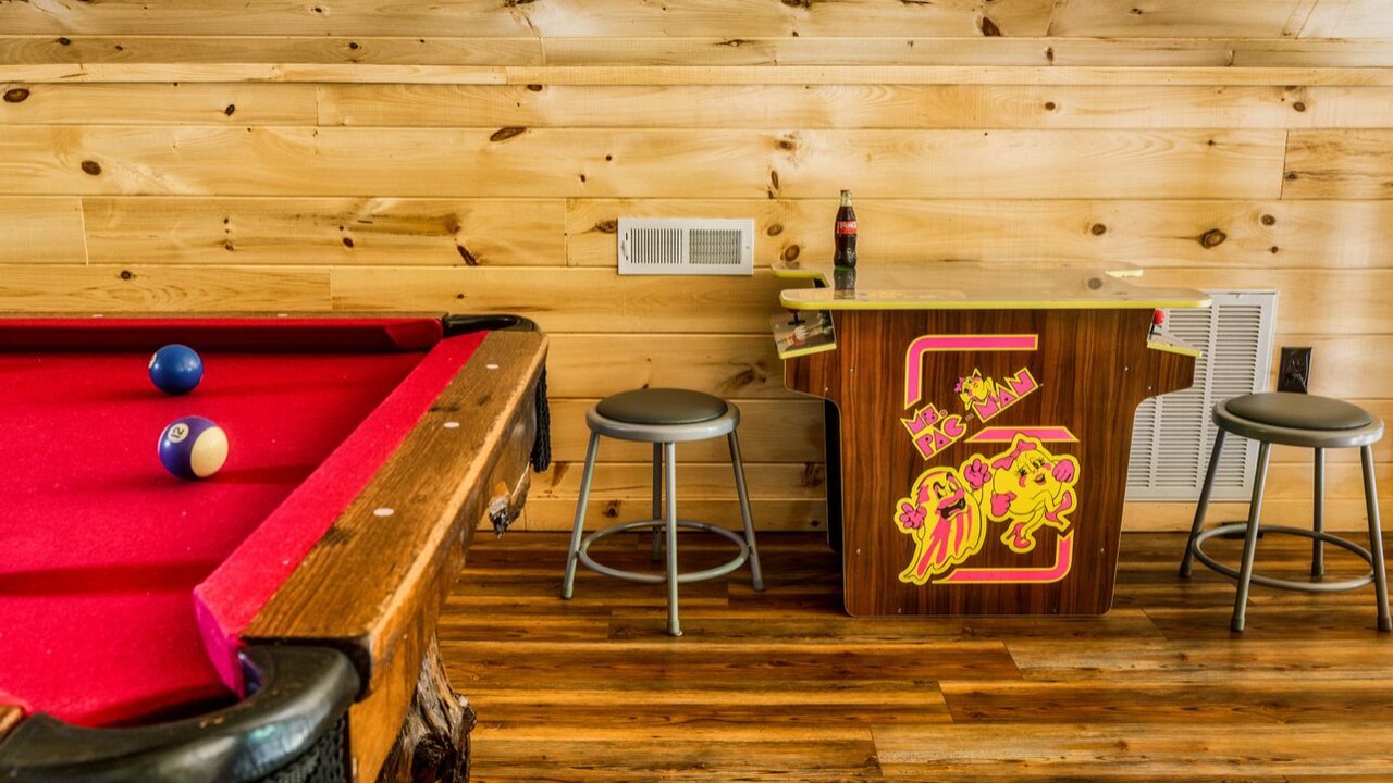 Photo of Bedroom in White Oak Lodge