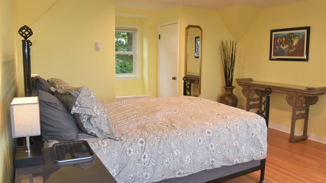 Photo of Bedroom in North Admiral