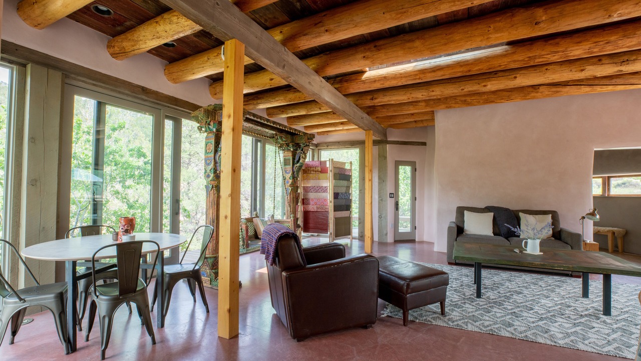 Photo of Livingroom in Canones