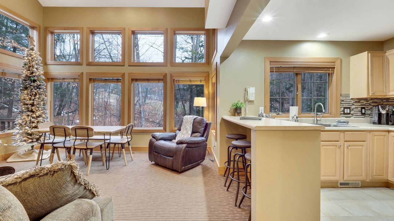 Photo of Livingroom in Boyne Falls