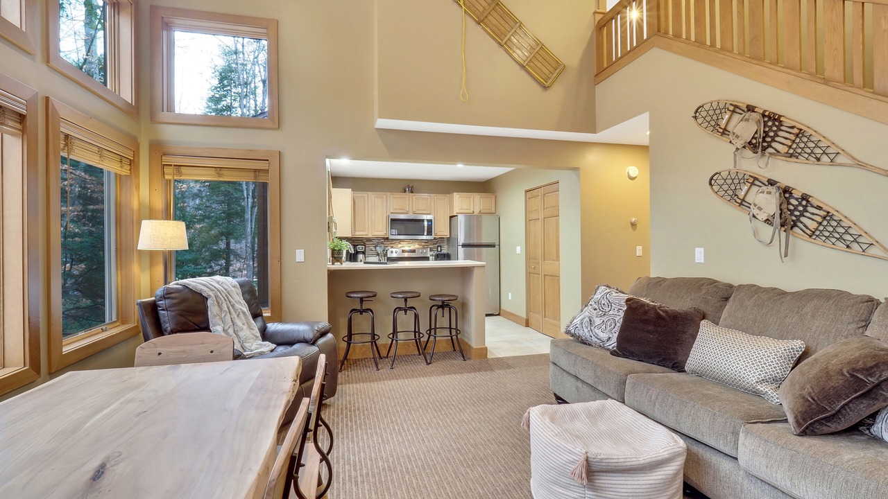 Photo of Livingroom in Boyne Falls