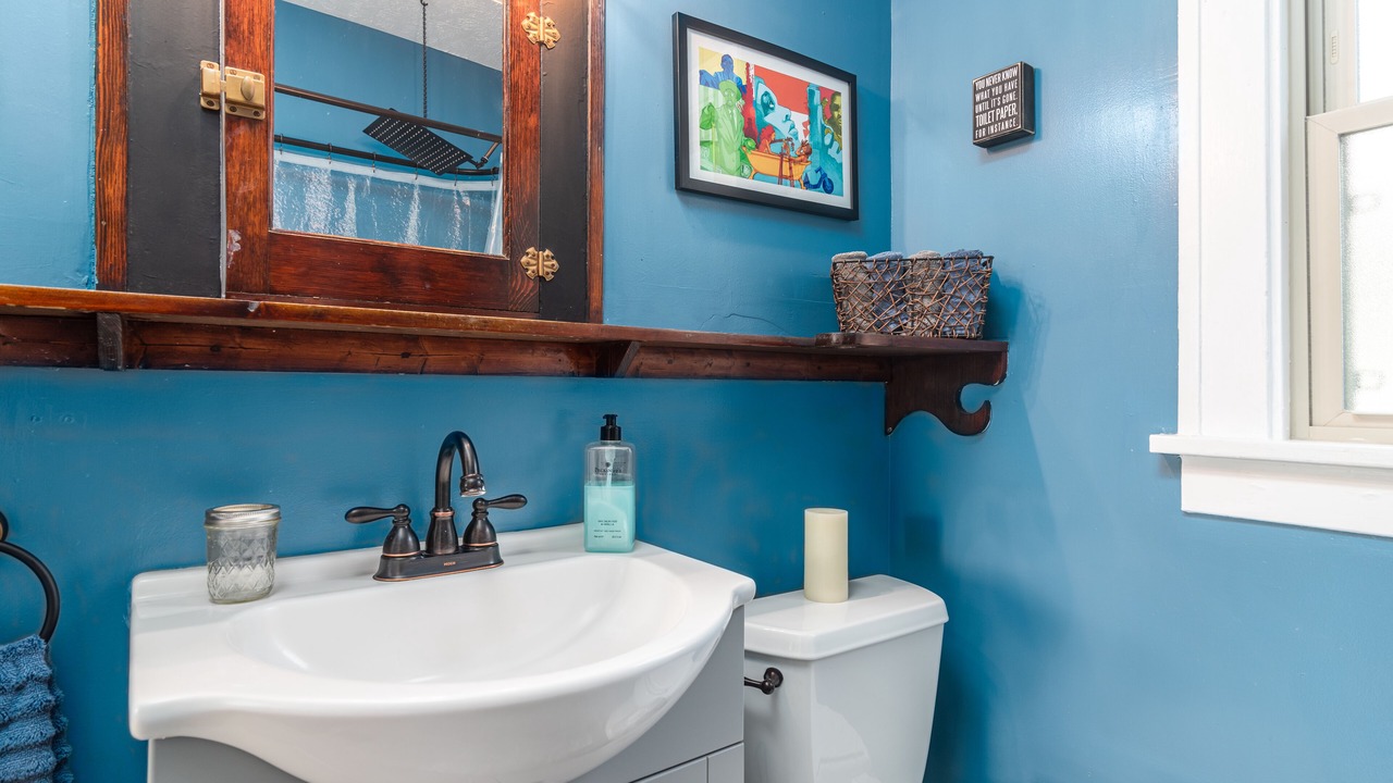 Photo of Bathroom in Tremont