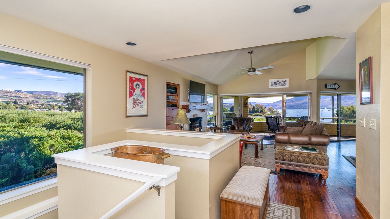 Photo of Outdoor in Wapato Point