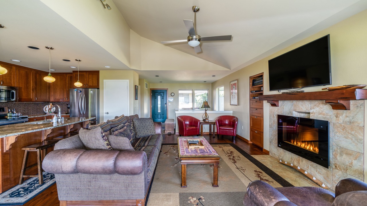 Photo of Livingroom in Wapato Point