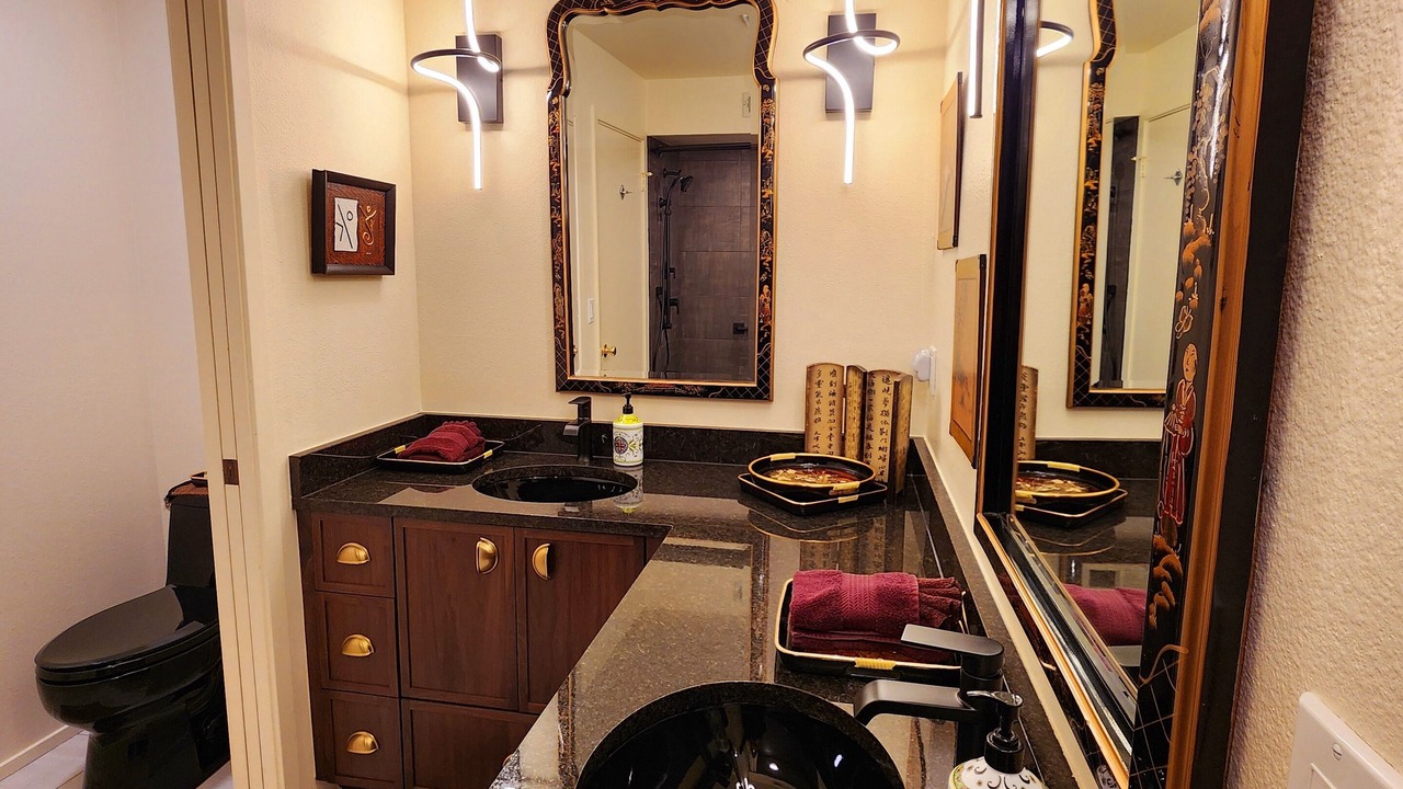 Photo of Bathroom in Wapato Point