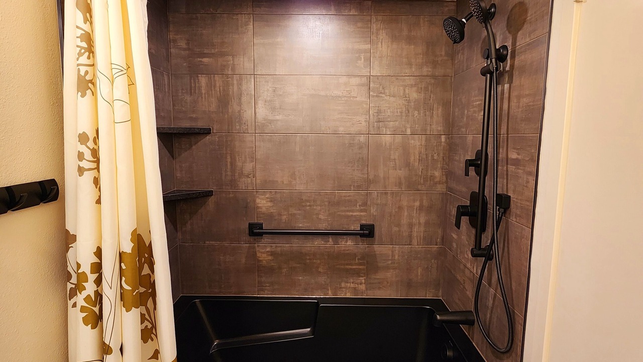 Photo of Bathroom in Wapato Point