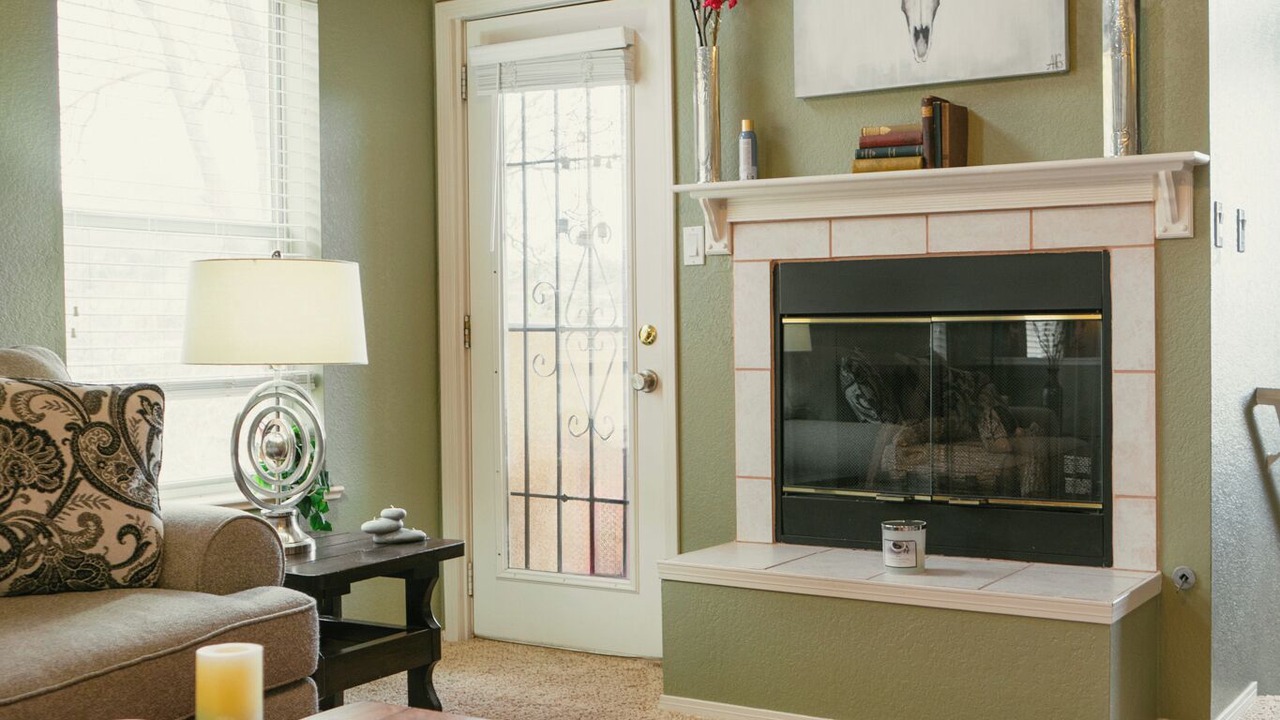 Photo of Livingroom in Albuquerque