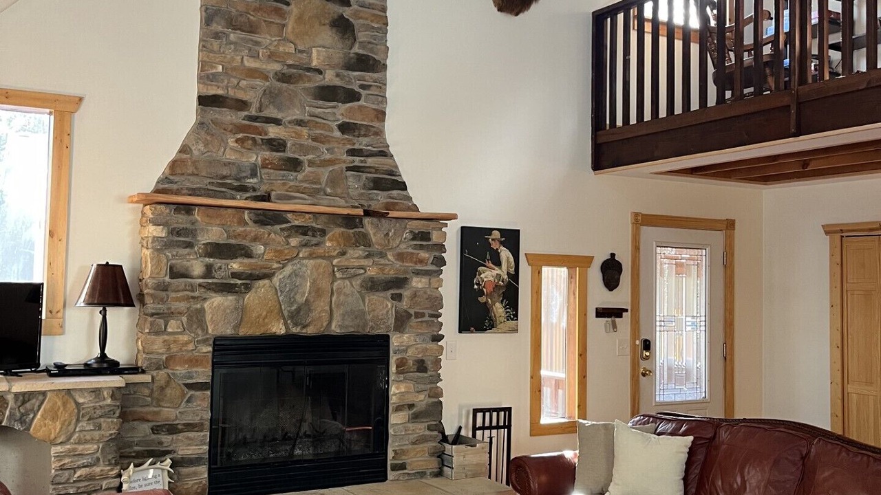 Photo of Livingroom in Pentwater