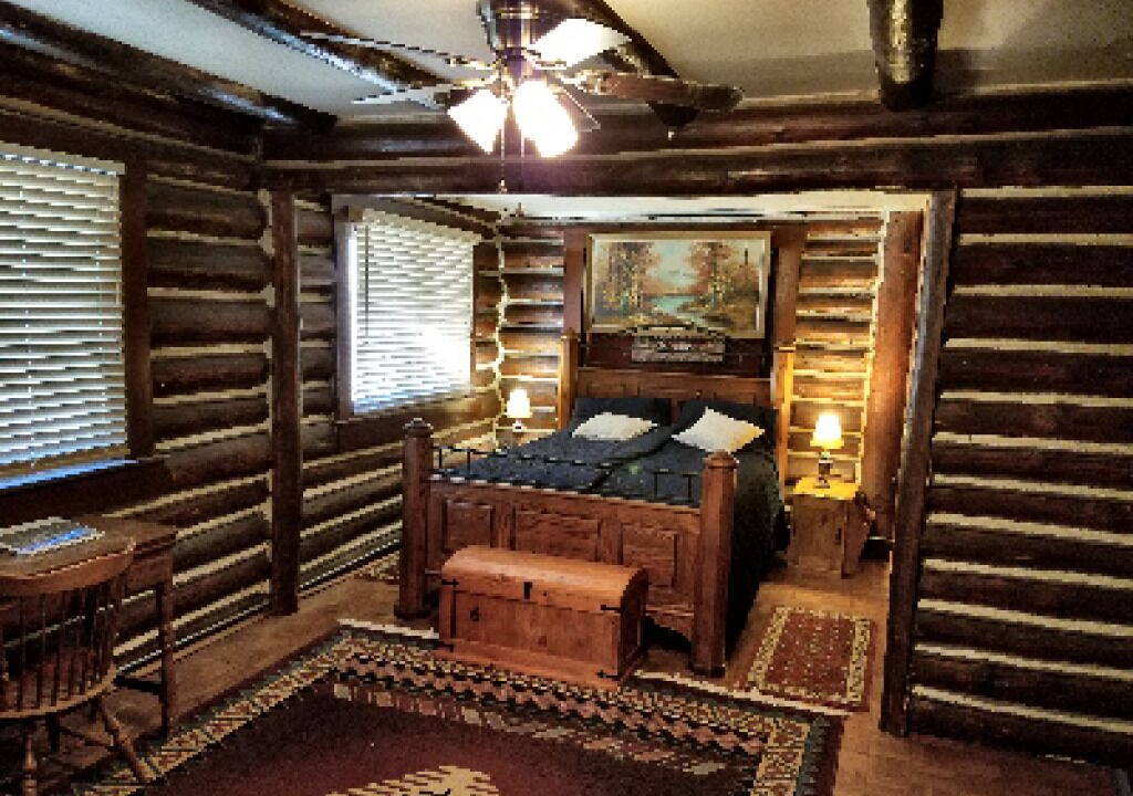 Photo of Bedroom in Colorado Springs