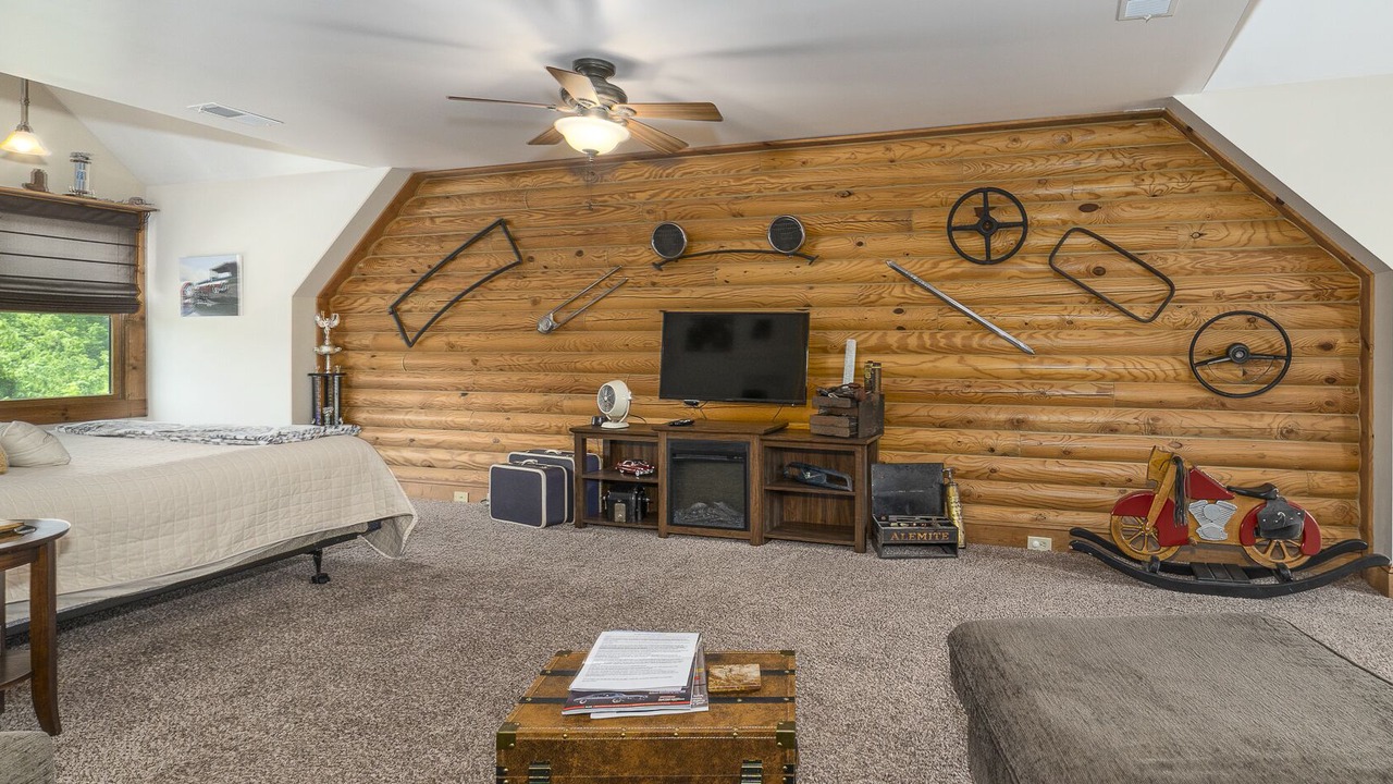 Photo of Bedroom in Roanoke
