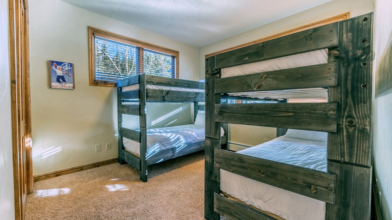 Photo of Bedroom in Mountain House