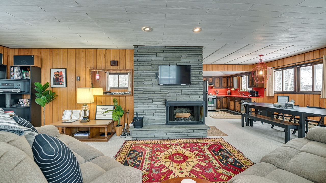 Photo of Livingroom in North Creek