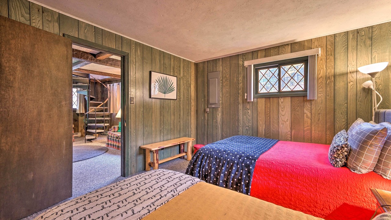 Photo of Bedroom in North Creek
