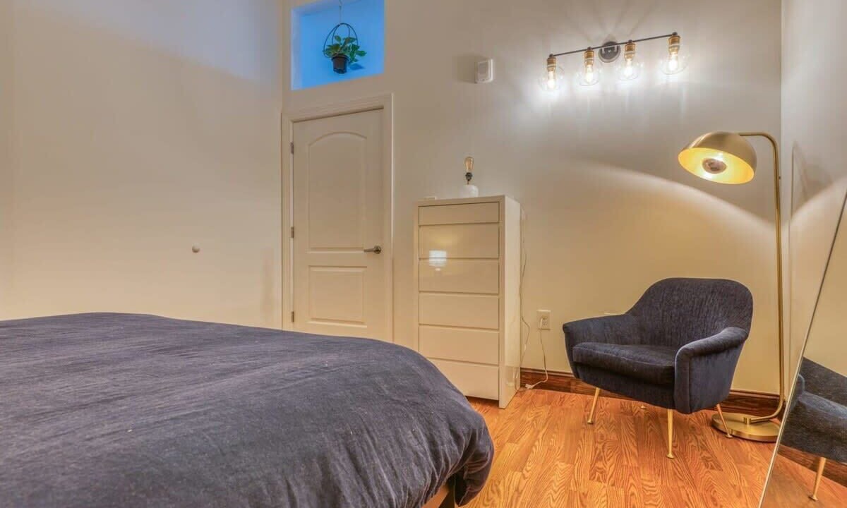 Photo of Bedroom in West Poplar