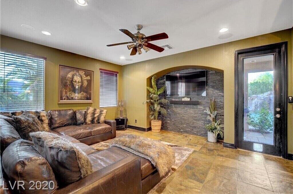 Photo of Livingroom in Seven Hills