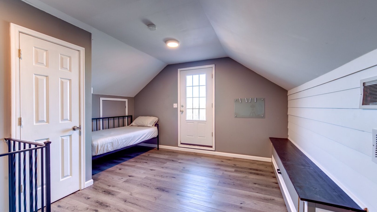 Photo of Bedroom in Covington