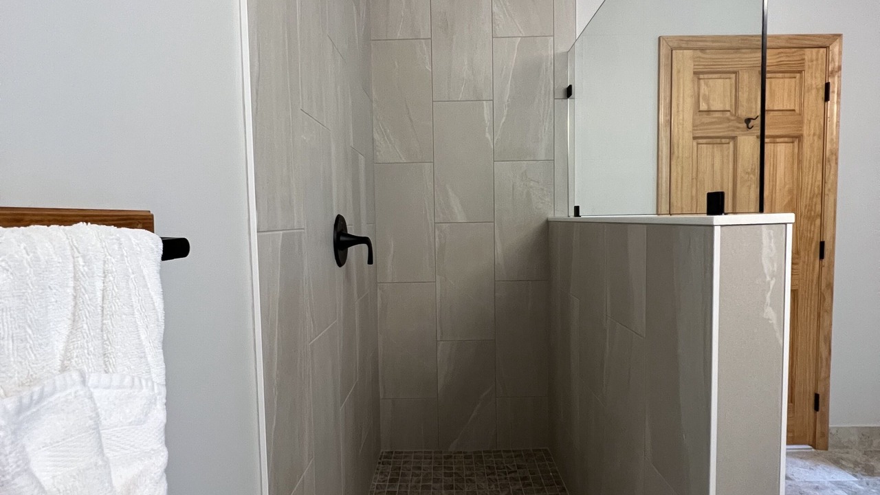 Photo of Bathroom in Gatlinburg - Pigeon Forge