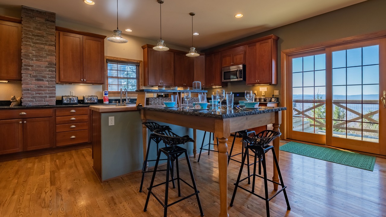 Photo of Kitchen in Snowshoe