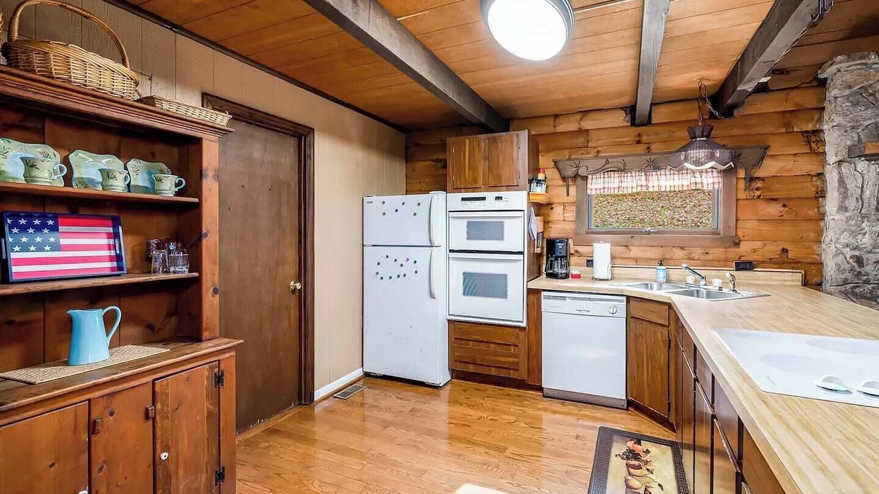 Photo of Kitchen in Great Cacapon