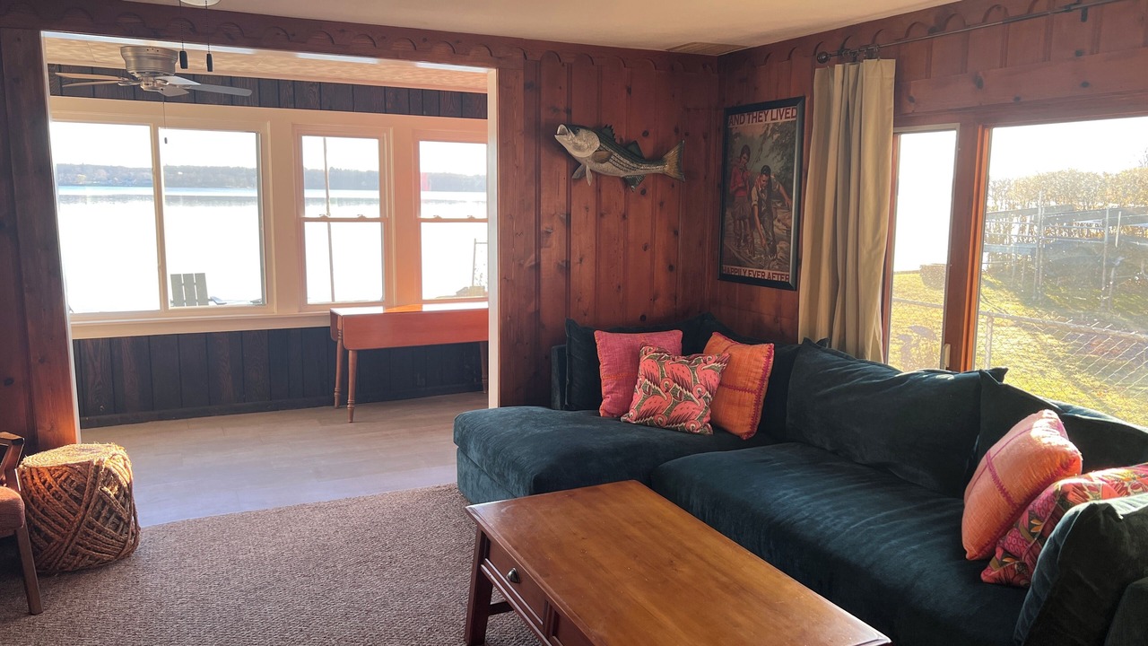 Photo of Livingroom in Auburn