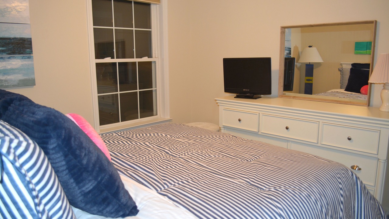Photo of Bedroom in North End