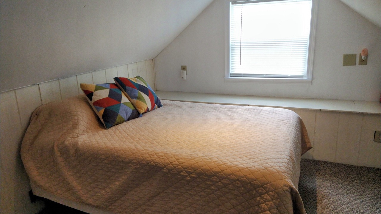 Photo of Bedroom in Central Square