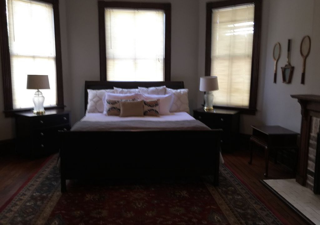 Photo of Others in Savannah Victorian District