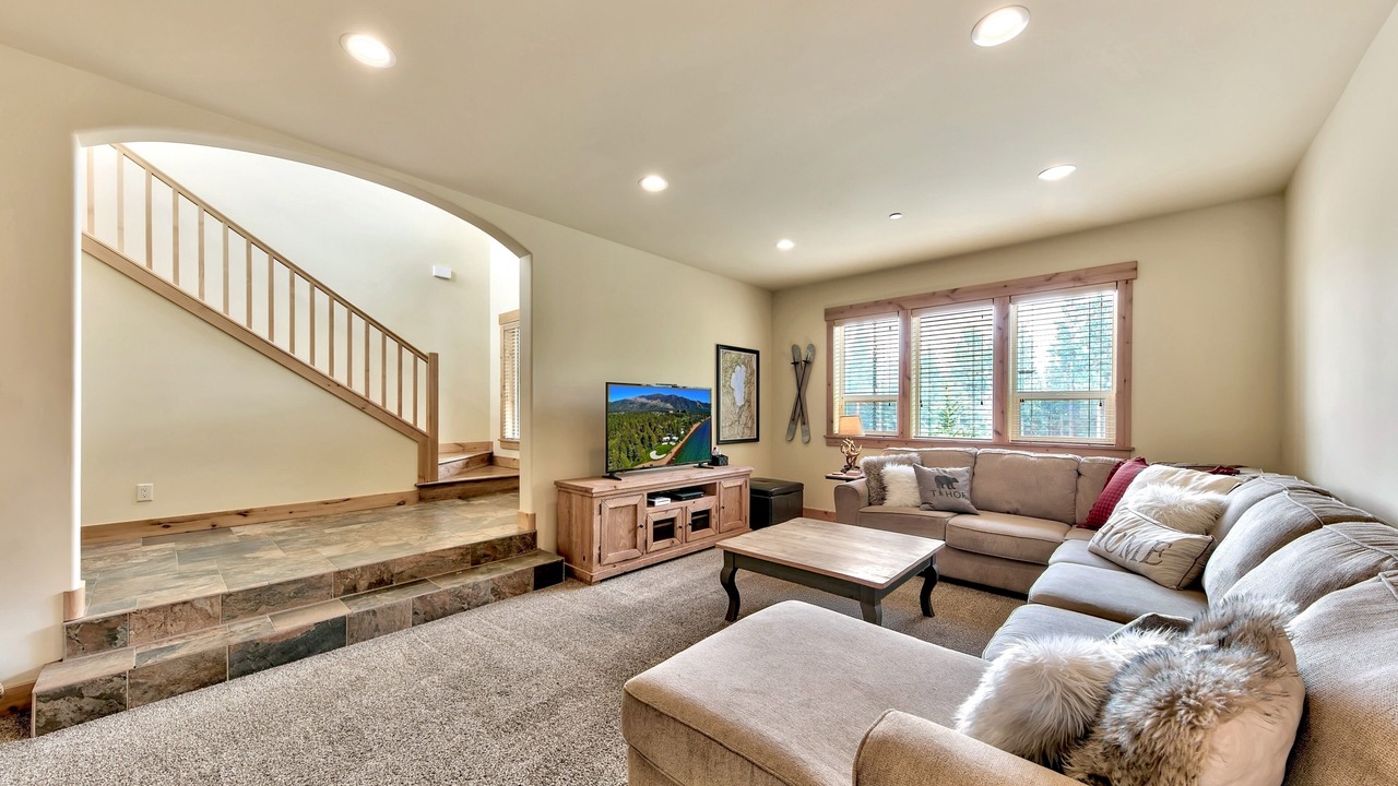 Photo of Bedroom in Mountain View Estates