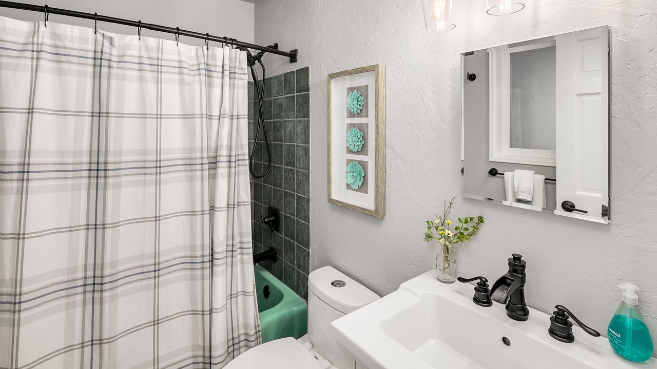 Photo of Bathroom in Inglewood