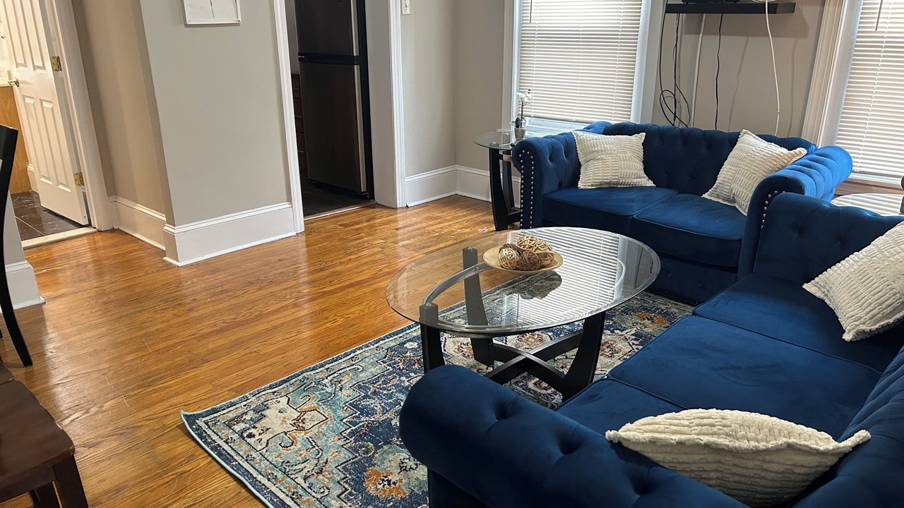 Photo of Livingroom in Center City West