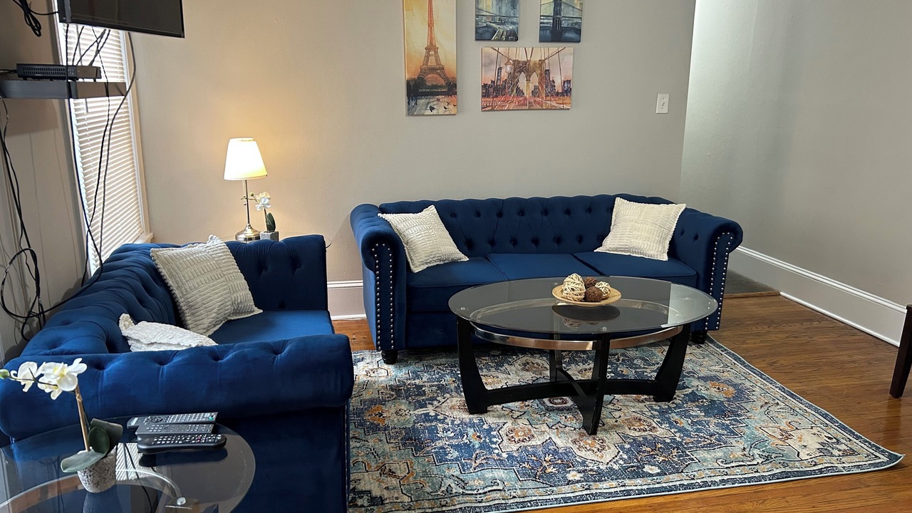 Photo of Livingroom in Center City West