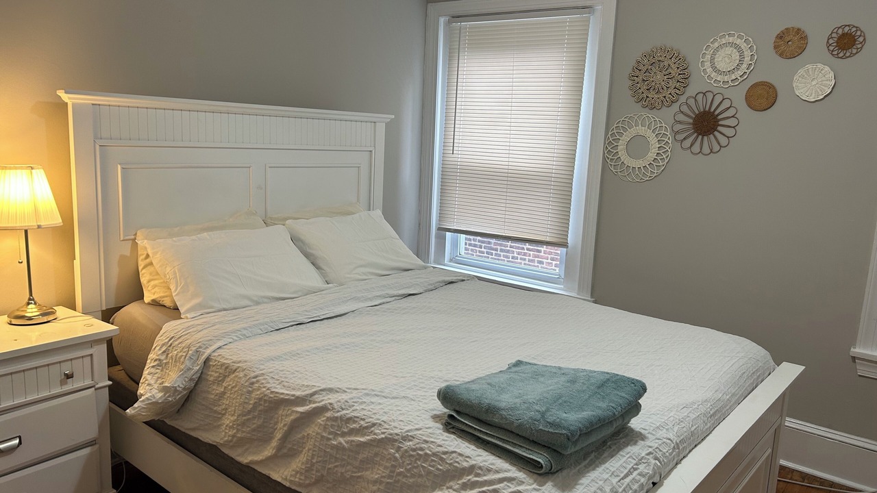 Photo of Bedroom in Center City West