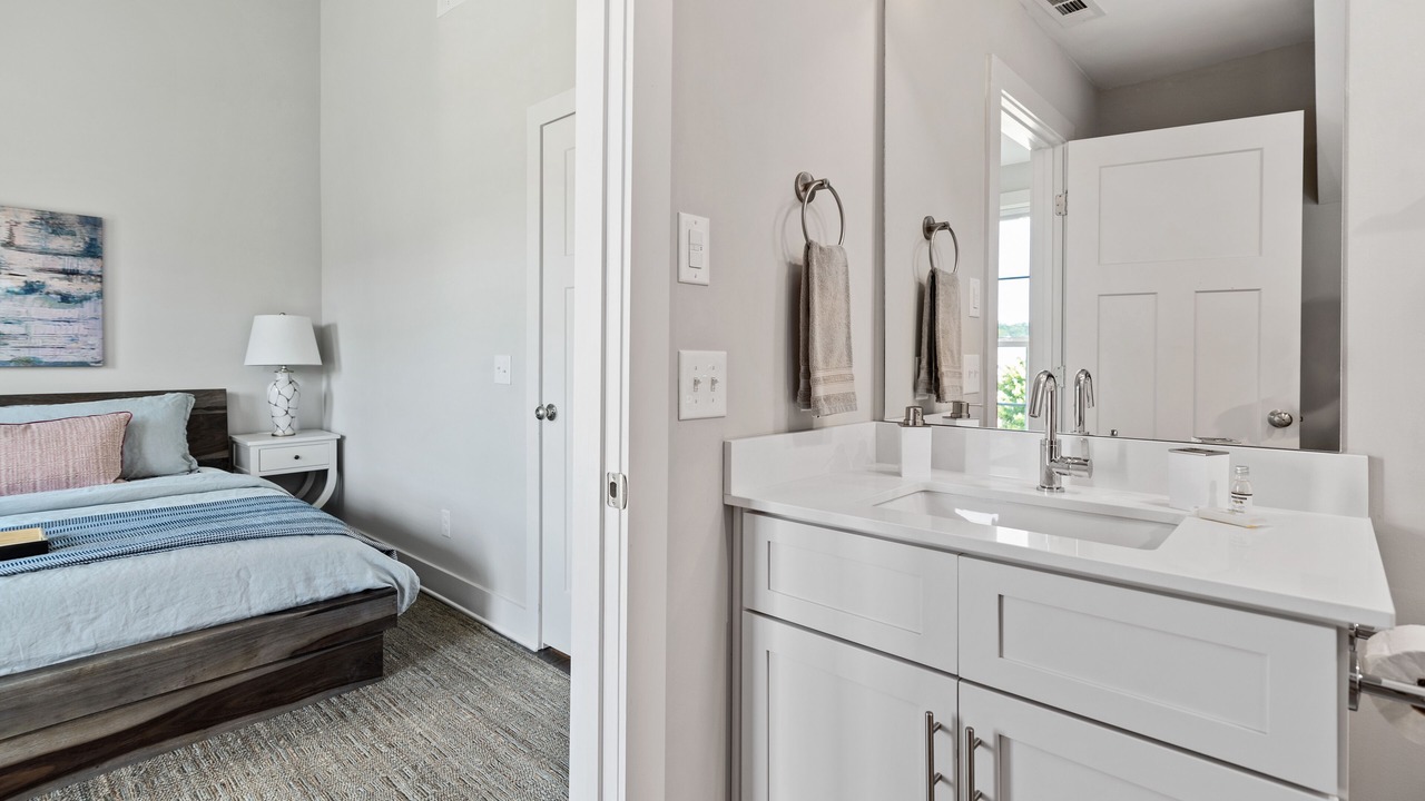 Photo of Bedroom in Historic Waverly