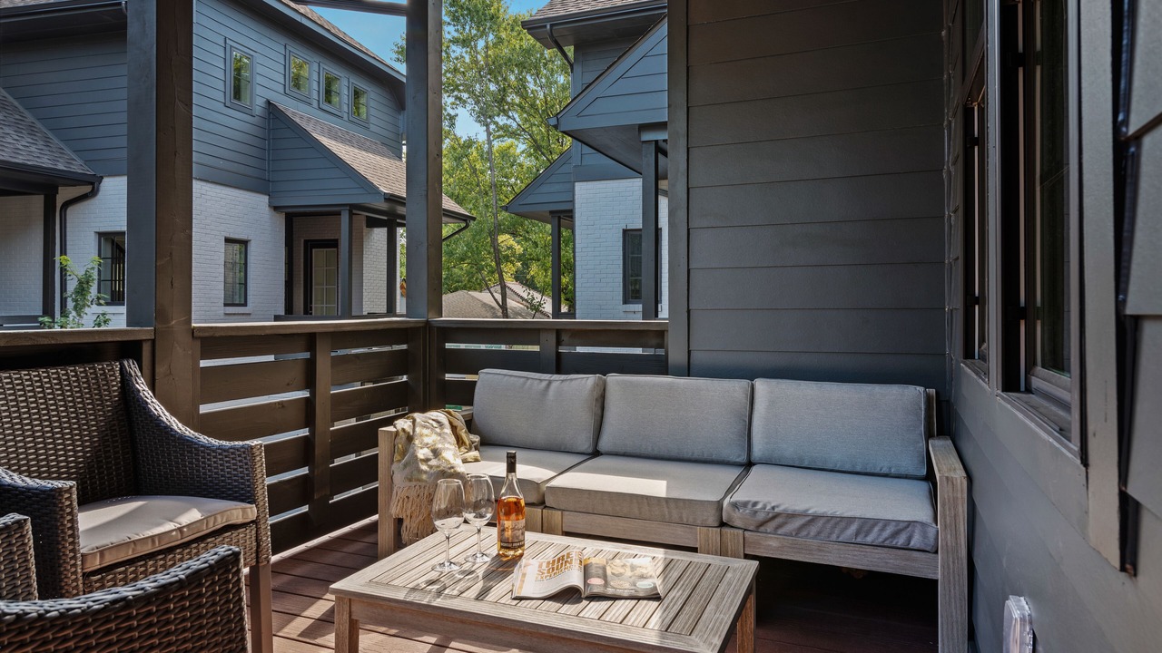 Photo of Patio Balcony in Historic Waverly
