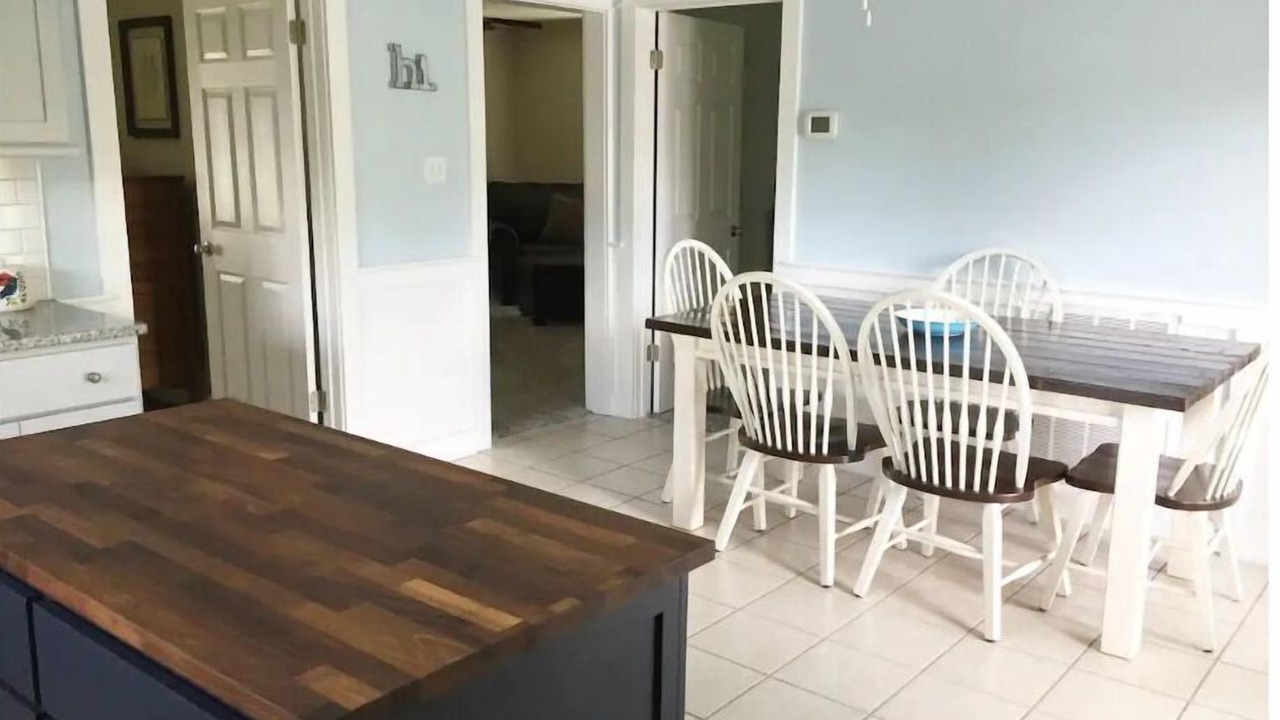 Photo of Livingroom in Powell