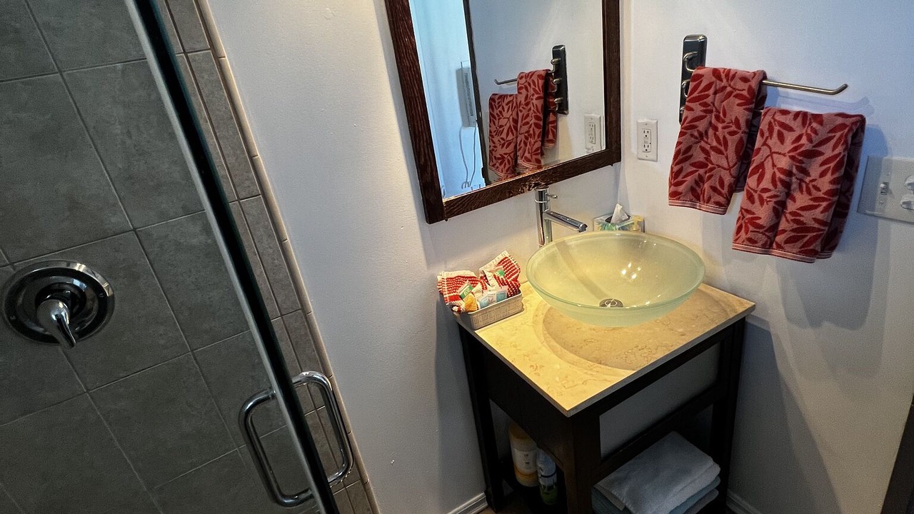 Photo of Bathroom in Burbank
