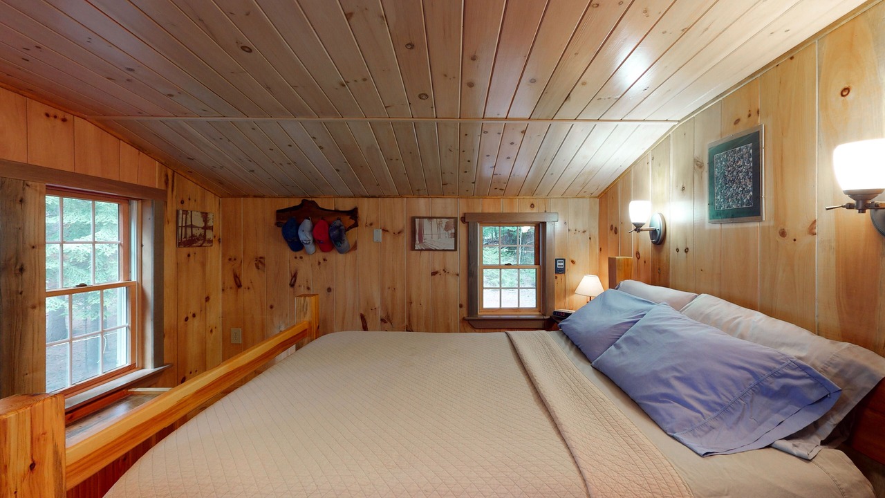 Photo of Bedroom in Beaver Cove