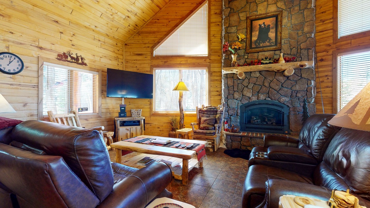 Photo of Livingroom in South Fork