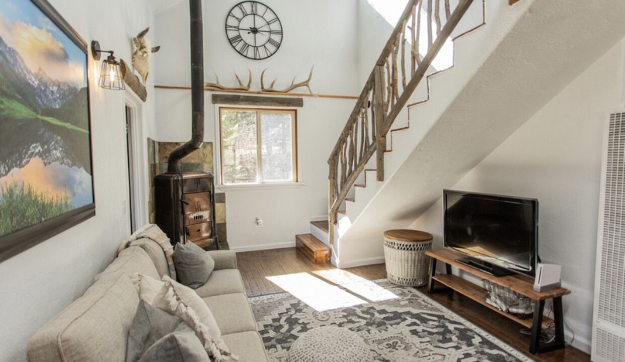 Photo of Livingroom in Larkspur
