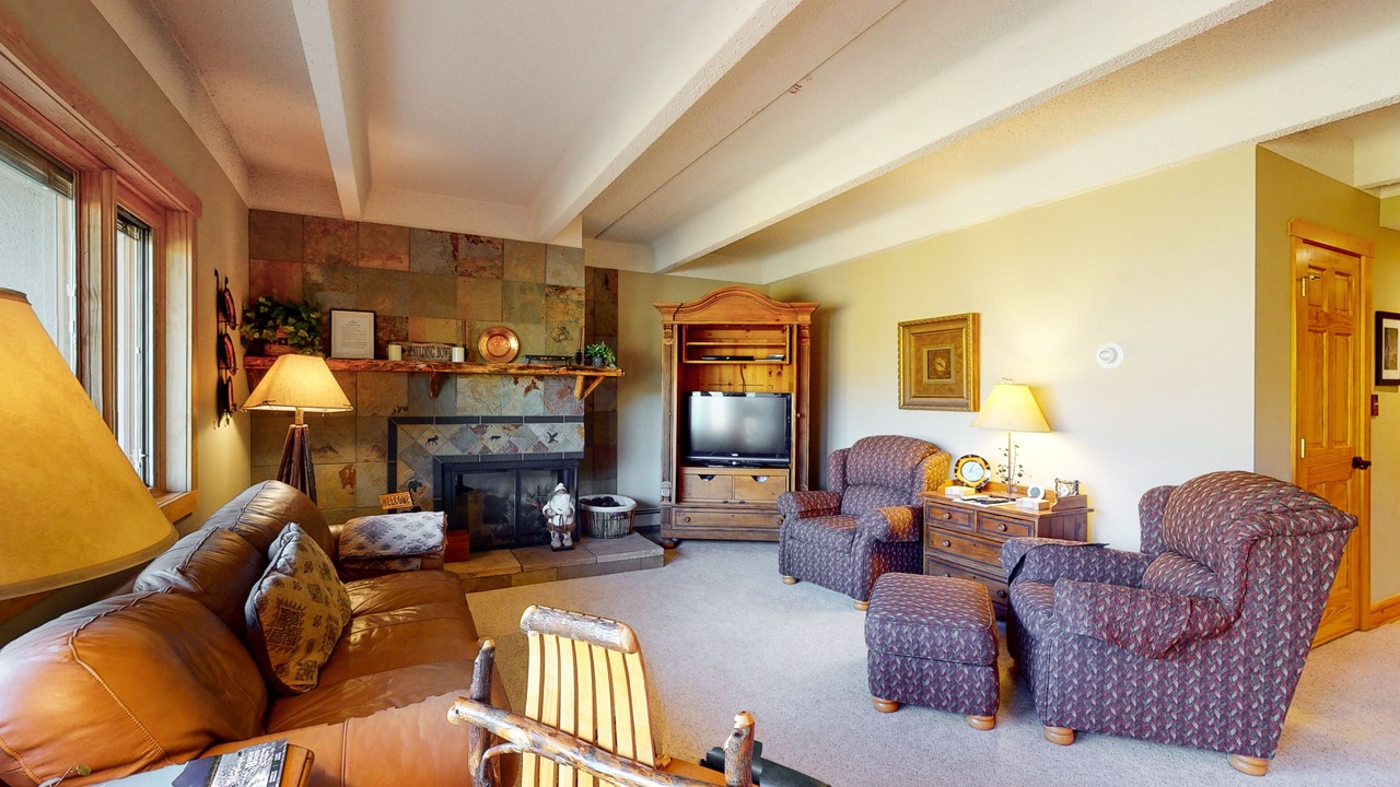 Photo of Livingroom in East Village at Copper