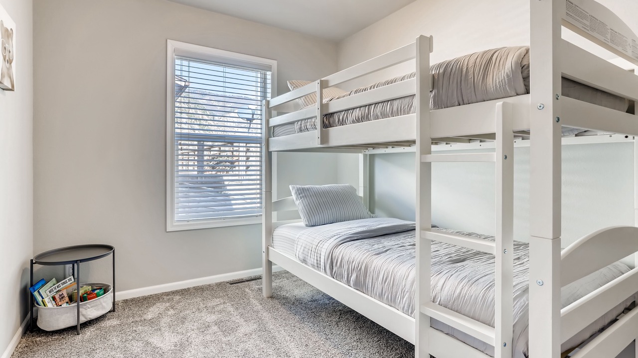 Photo of Bedroom in Glenwood Springs