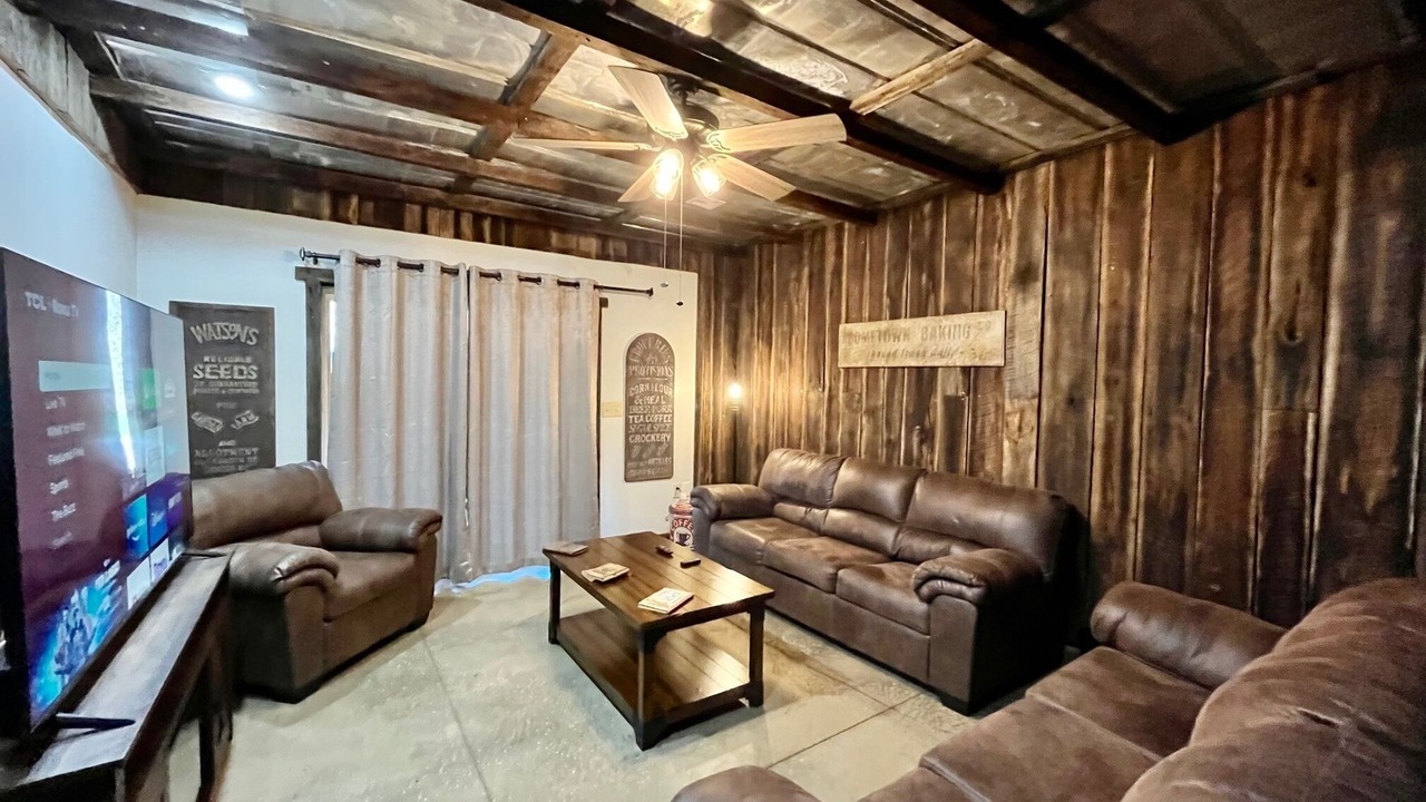 Photo of Livingroom in Glasgow
