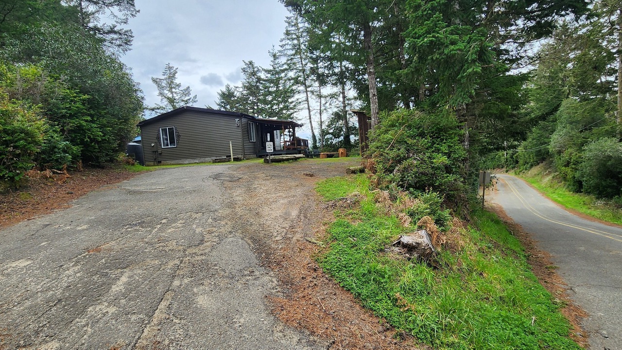 Photo of Outdoor in Saunders Lake